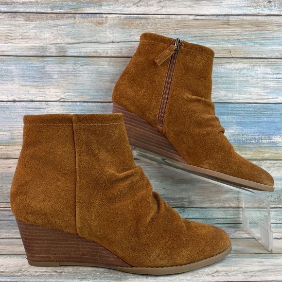 Franco Sarto Winston Brown Suede Wedge Heel Ankle Boot. - Picture 1 of 12